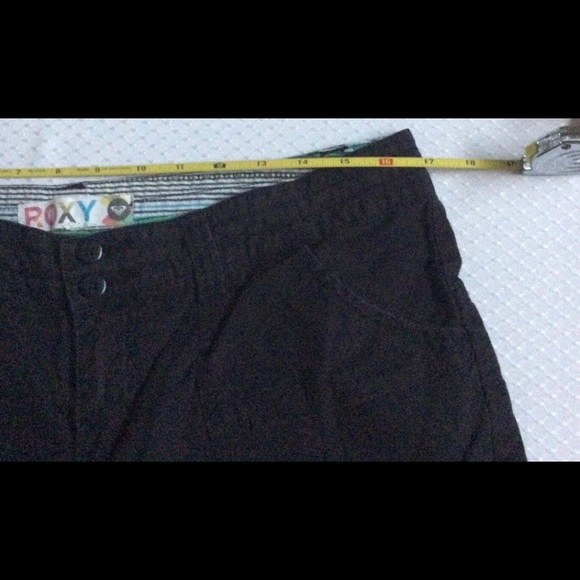 Roxy Cotton Cargo Shorts - Picture 5 of 5